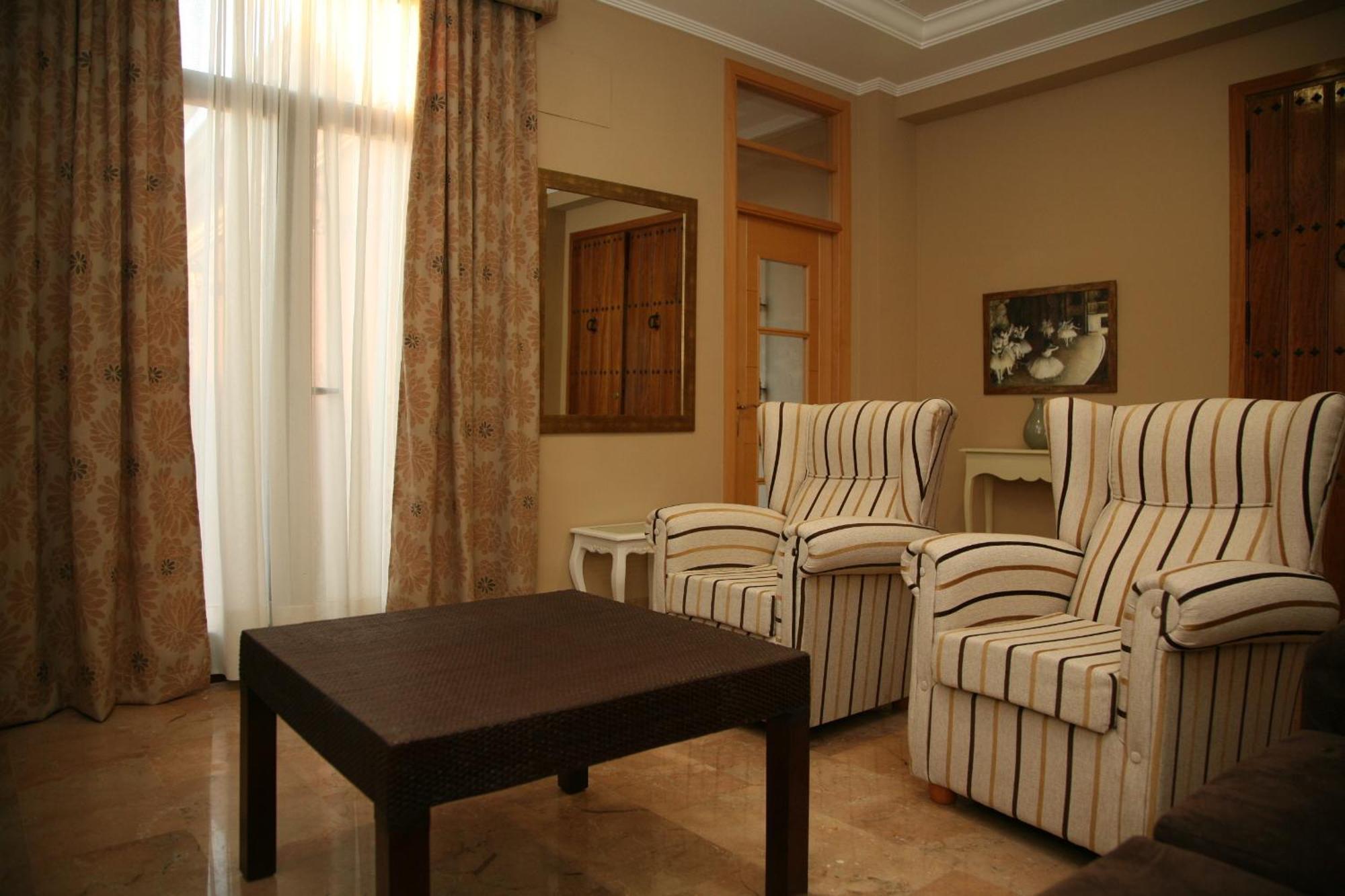 Hotel Torre Del Oro La Rinconada Zewnętrze zdjęcie