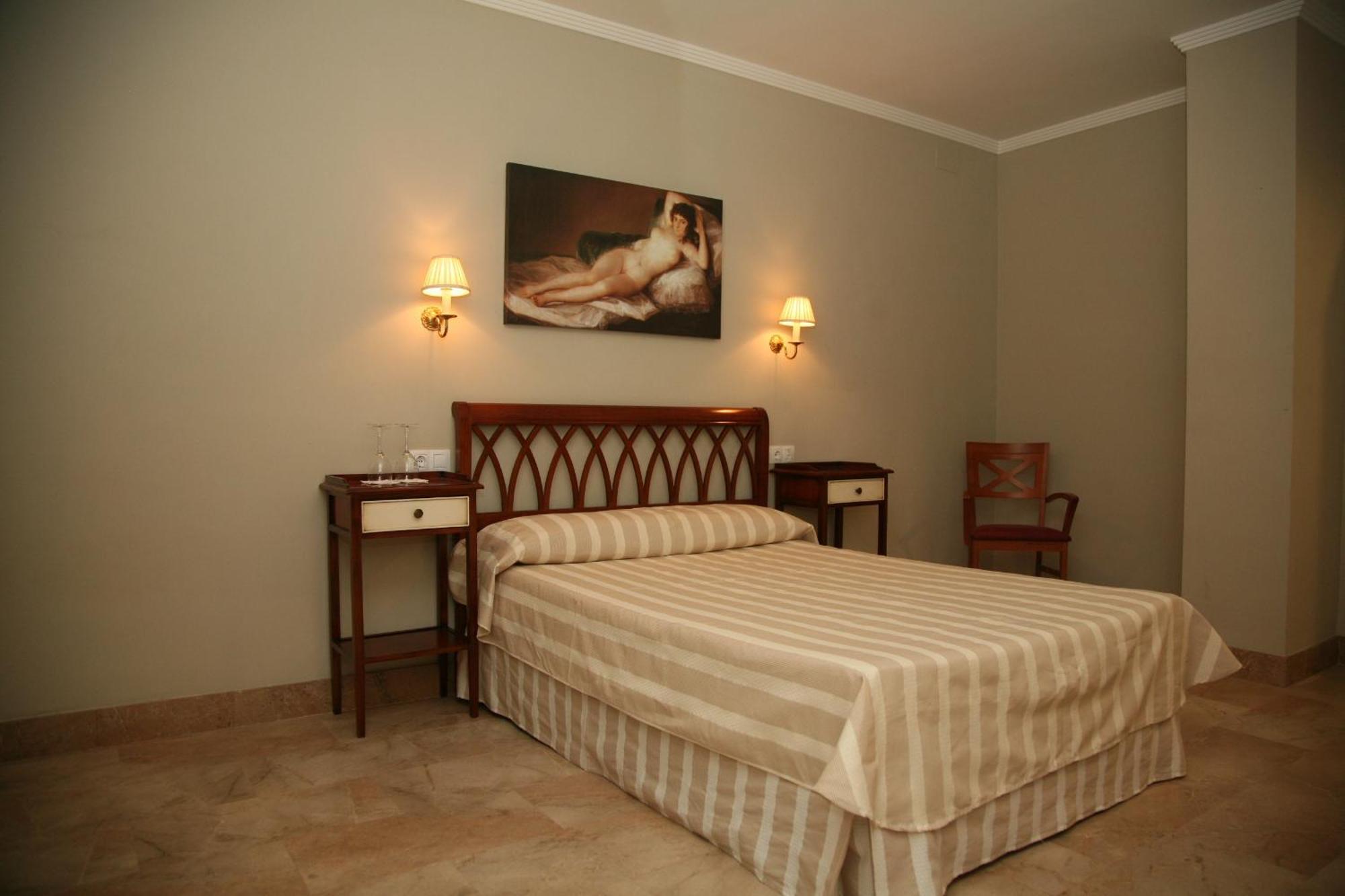 Hotel Torre Del Oro La Rinconada Zewnętrze zdjęcie