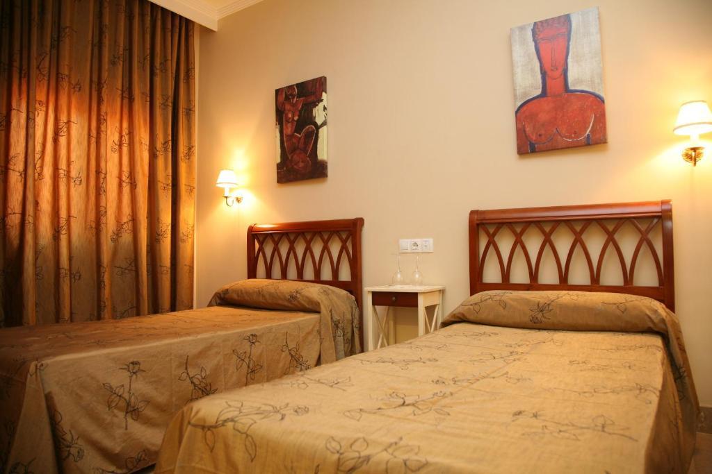 Hotel Torre Del Oro La Rinconada Zewnętrze zdjęcie